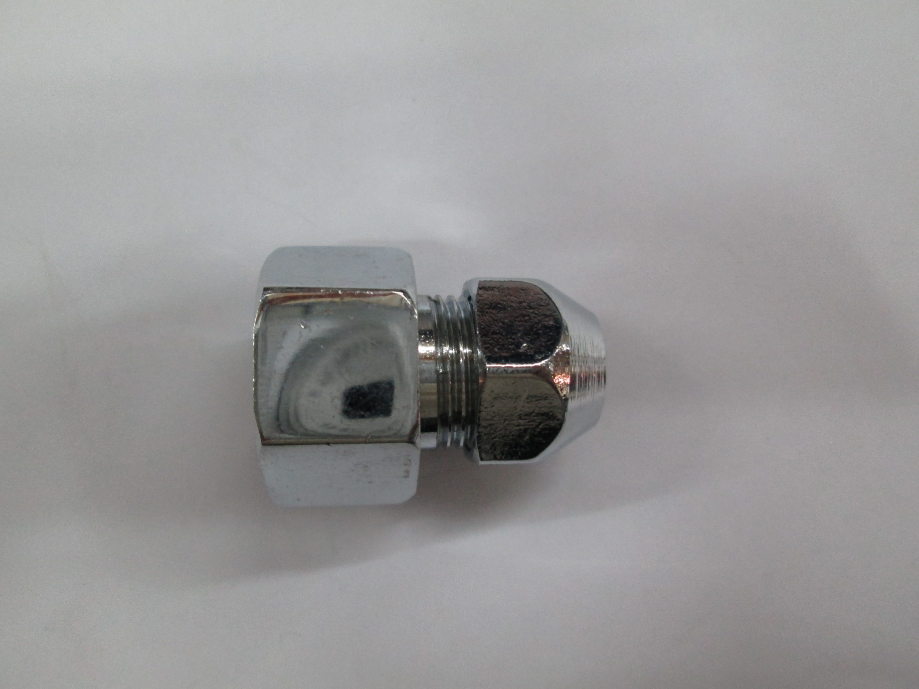 Муфта для медной трубки хромированная F 1/2" x M3/8х 10 мм RUBINETA - КонтурТерм
