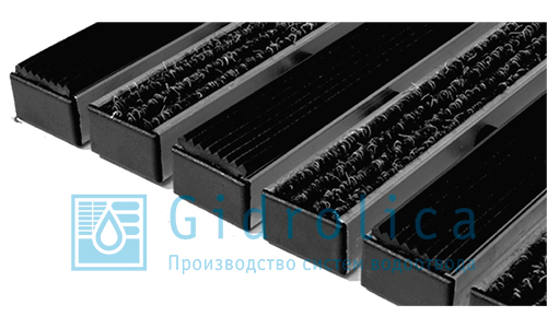 Решетка с прорезиненным покрытием и текстилем 390 х 590 Gidrolica Step Pro