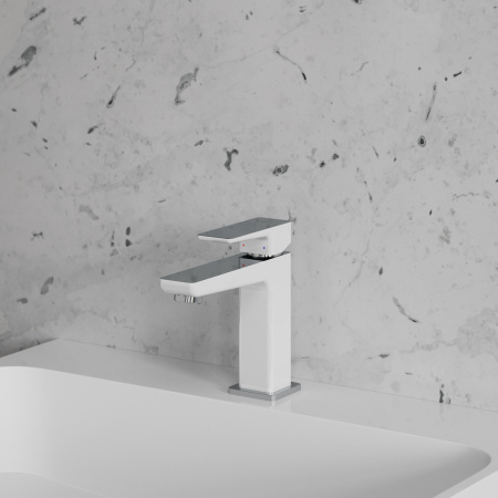 Смеситель для раковины OMNIRES Parma, белый/хром - КонтурТерм